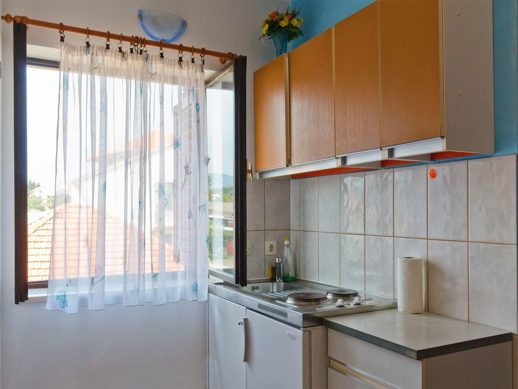 Apartments Srhoj Стари Град Экстерьер фото